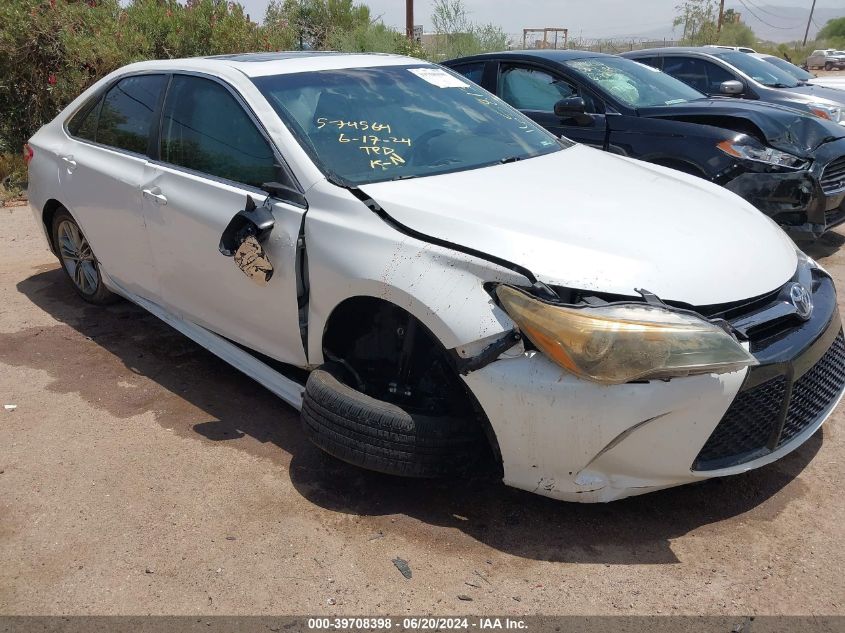 2016 TOYOTA CAMRY SE