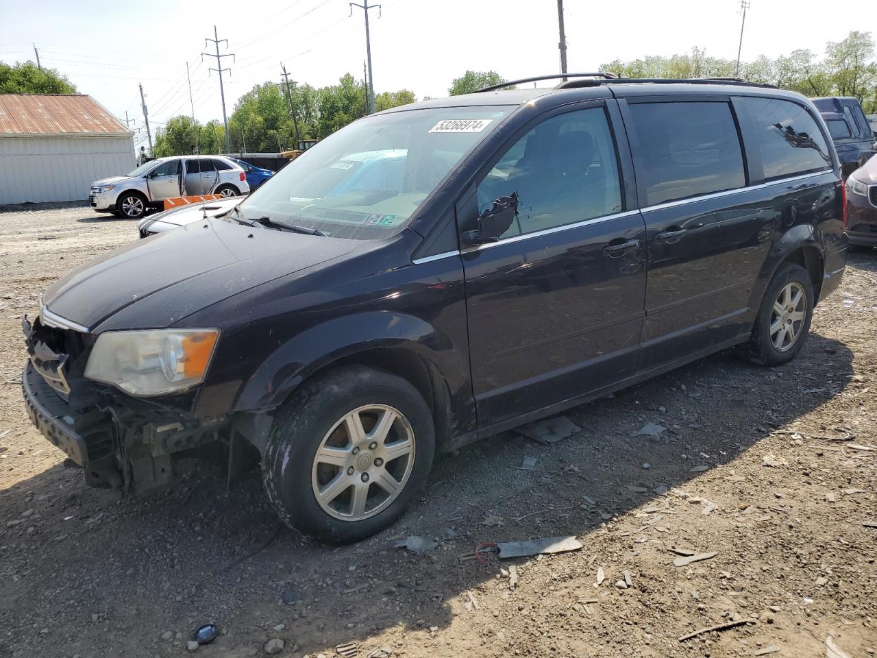 2010 CHRYSLER TOWN & COUNTRY LX