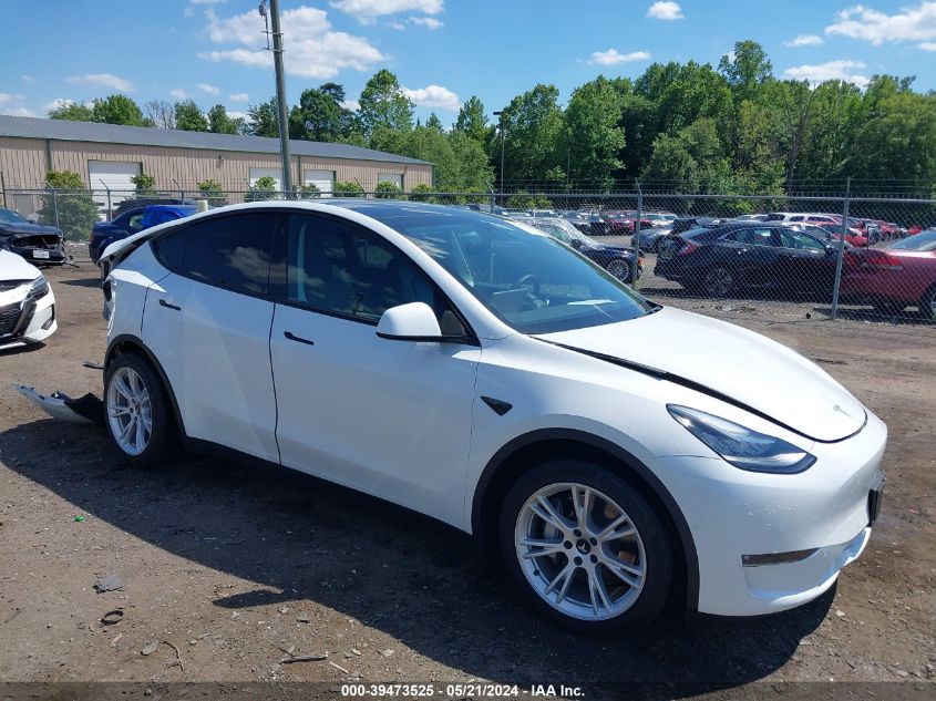 2022 TESLA MODEL Y LONG RANGE DUAL MOTOR ALL-WHEEL DRIVE