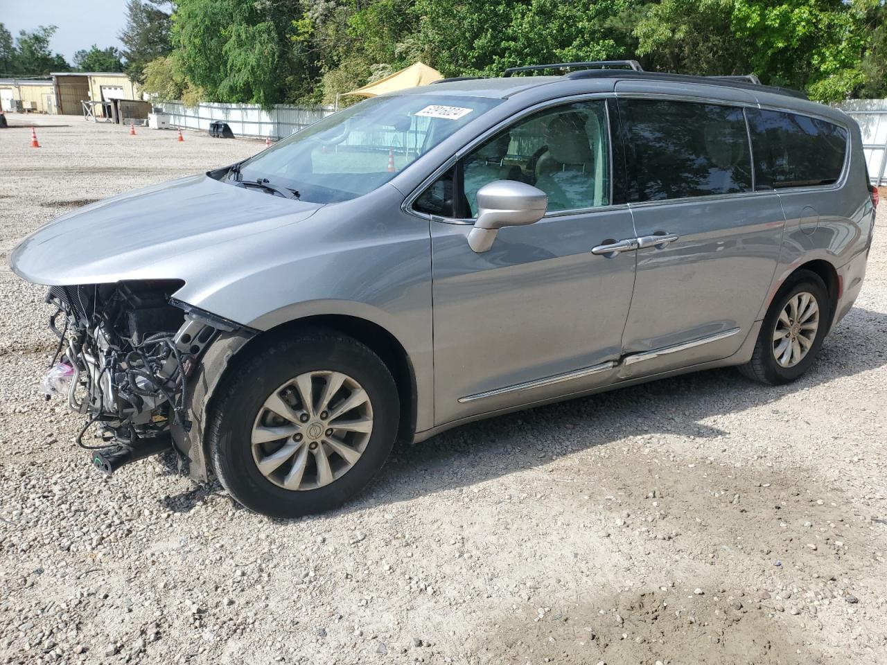 2017 CHRYSLER PACIFICA TOURING L