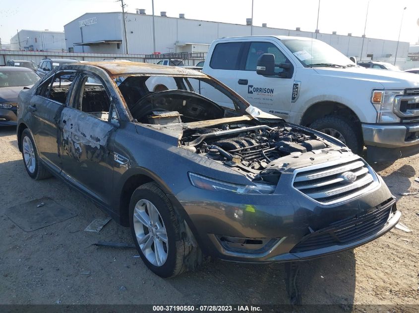 2015 FORD TAURUS SE