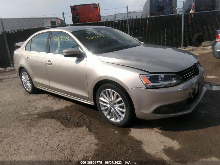 2014 VOLKSWAGEN JETTA 2.0L TDI