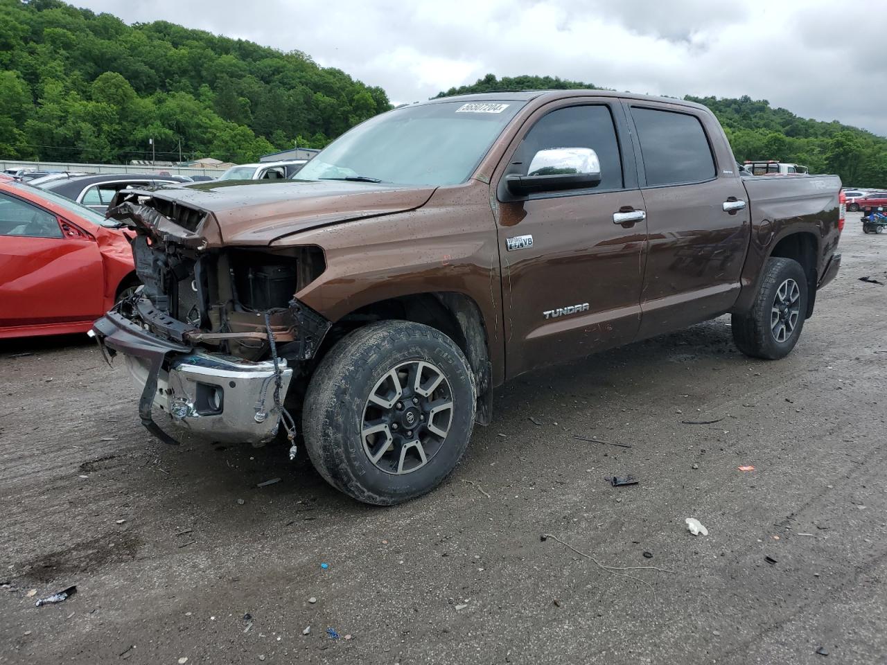 2017 TOYOTA TUNDRA CREWMAX LIMITED