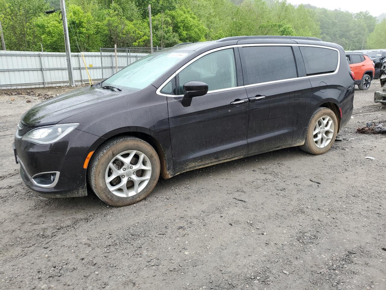 2018 CHRYSLER PACIFICA TOURING PLUS