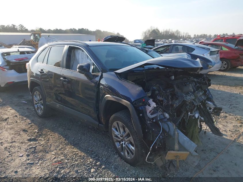 2022 TOYOTA RAV4 XLE PREMIUM