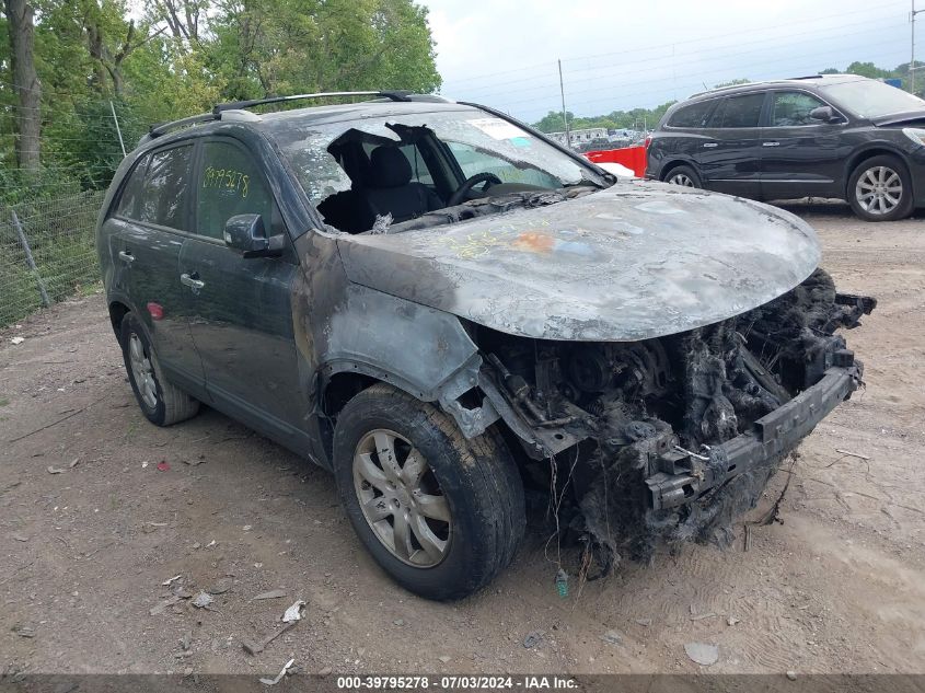 2011 KIA SORENTO LX