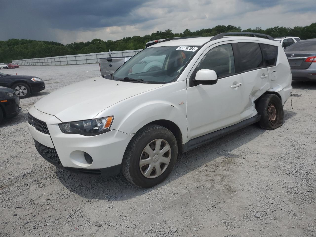 2013 MITSUBISHI OUTLANDER ES