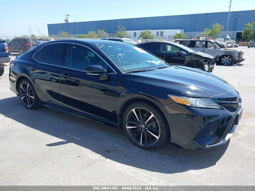 2019 TOYOTA CAMRY XSE