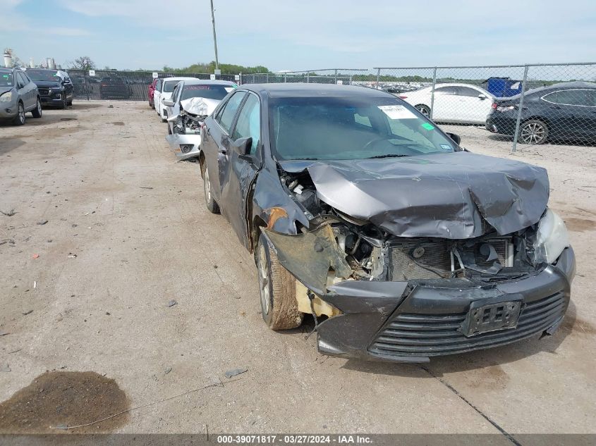 2016 TOYOTA CAMRY LE