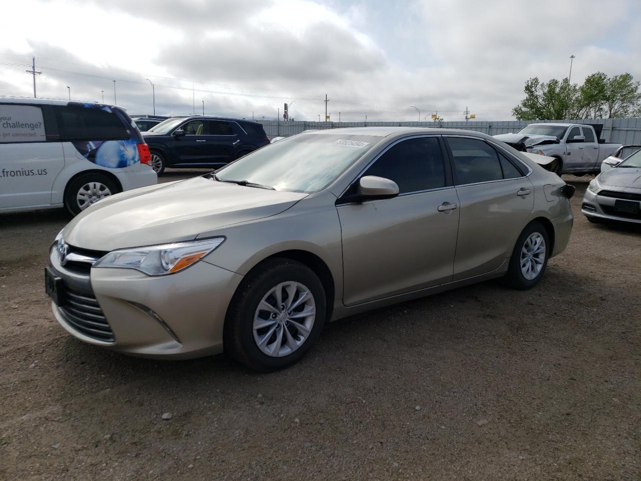 2015 TOYOTA CAMRY LE