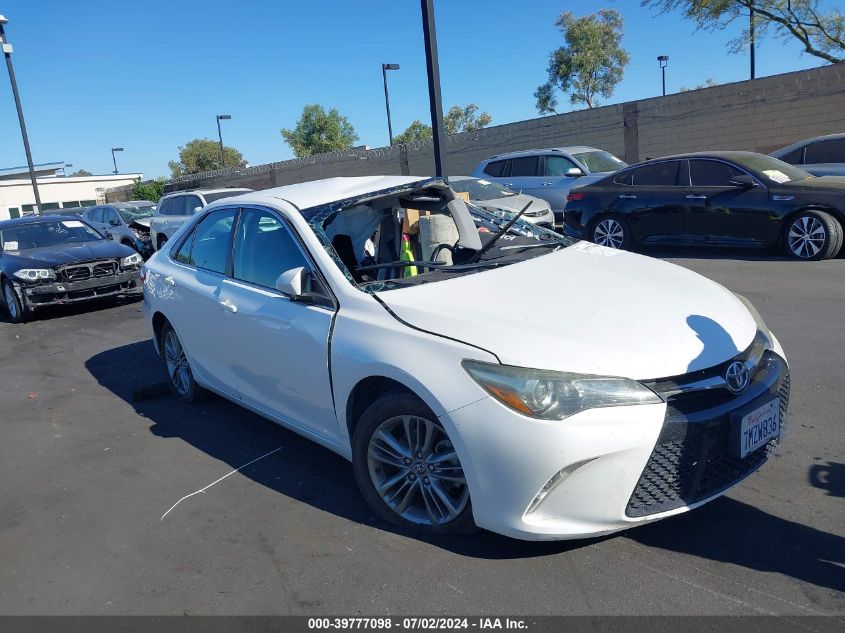 2015 TOYOTA CAMRY SE