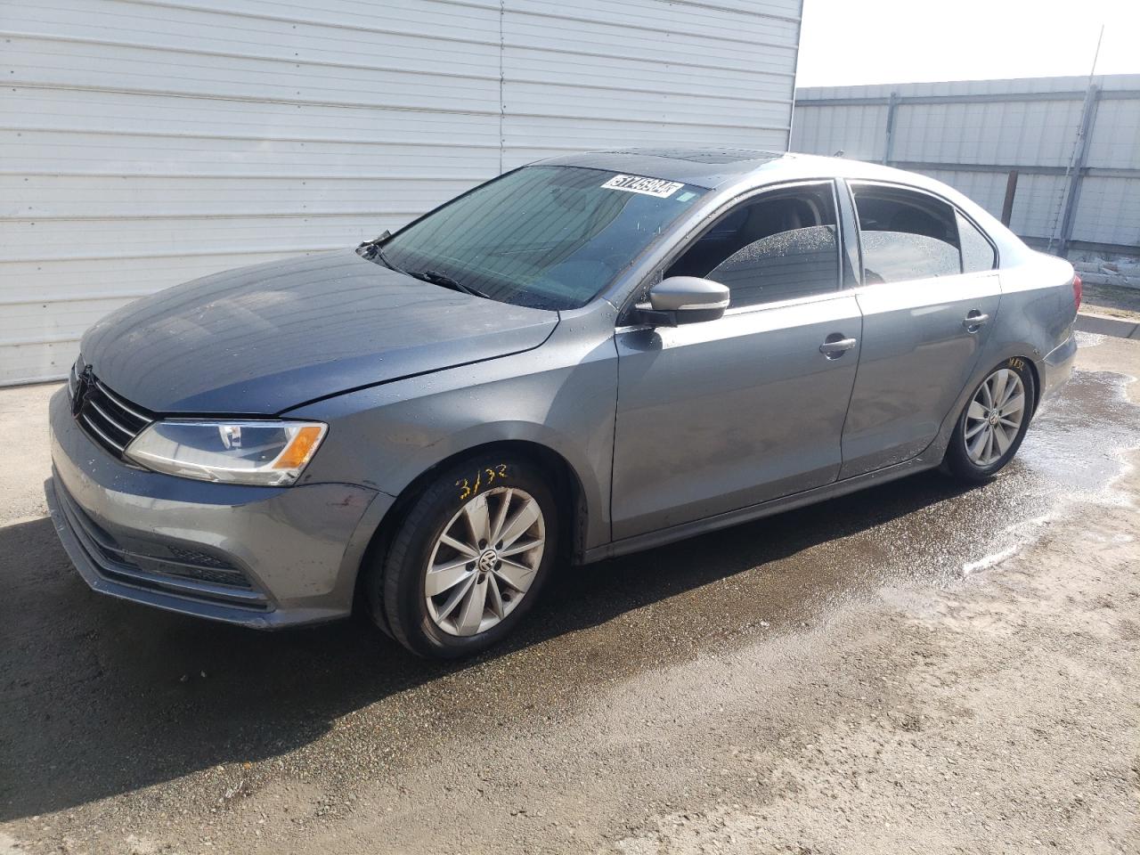 2016 VOLKSWAGEN JETTA SE