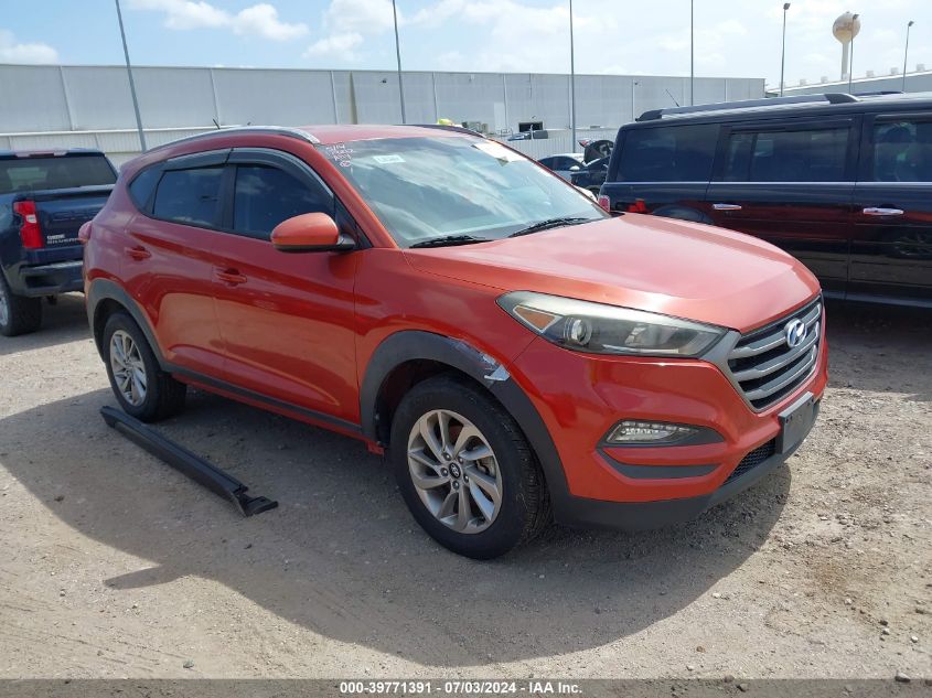 2016 HYUNDAI TUCSON SE