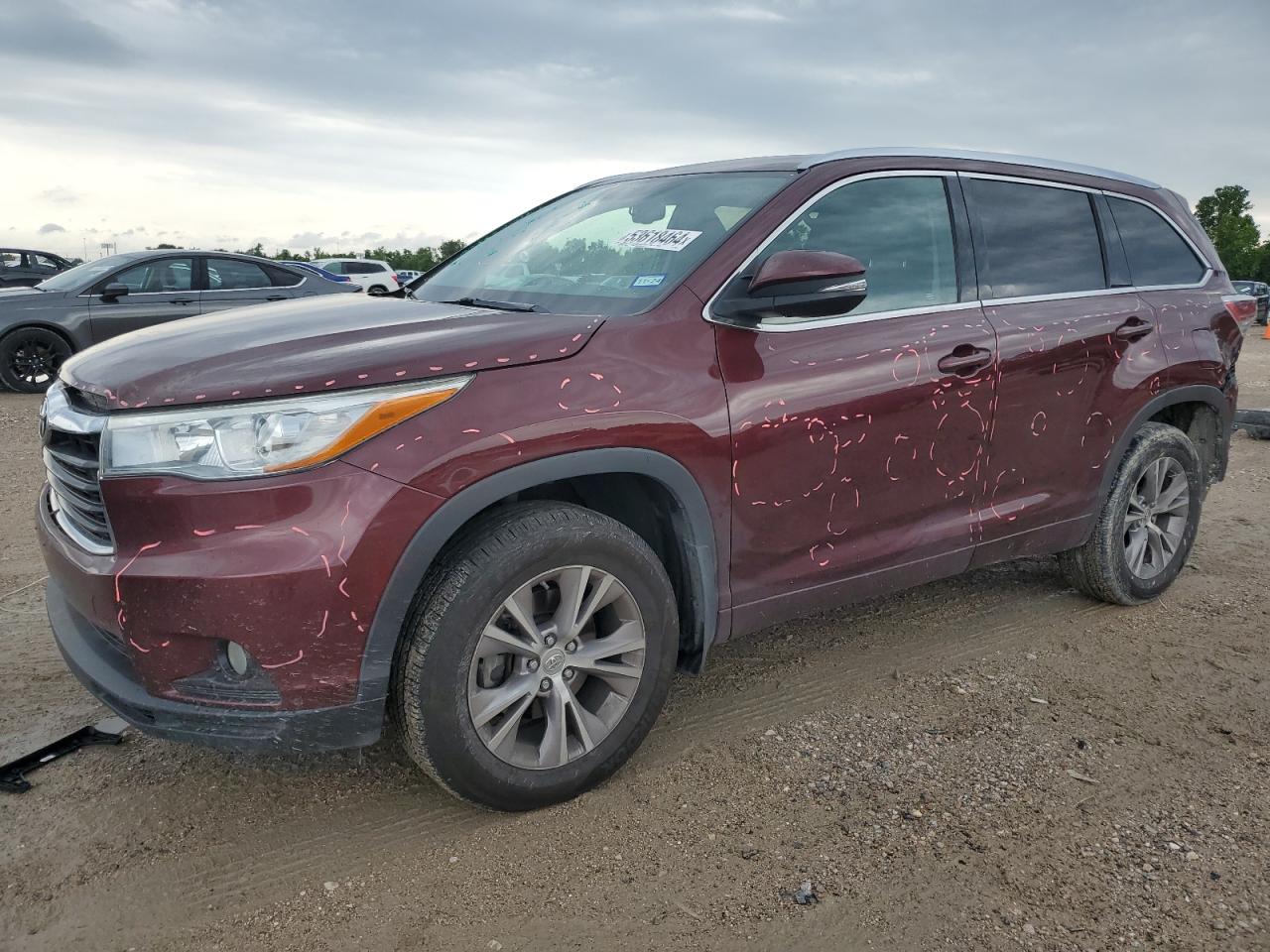 2015 TOYOTA HIGHLANDER XLE