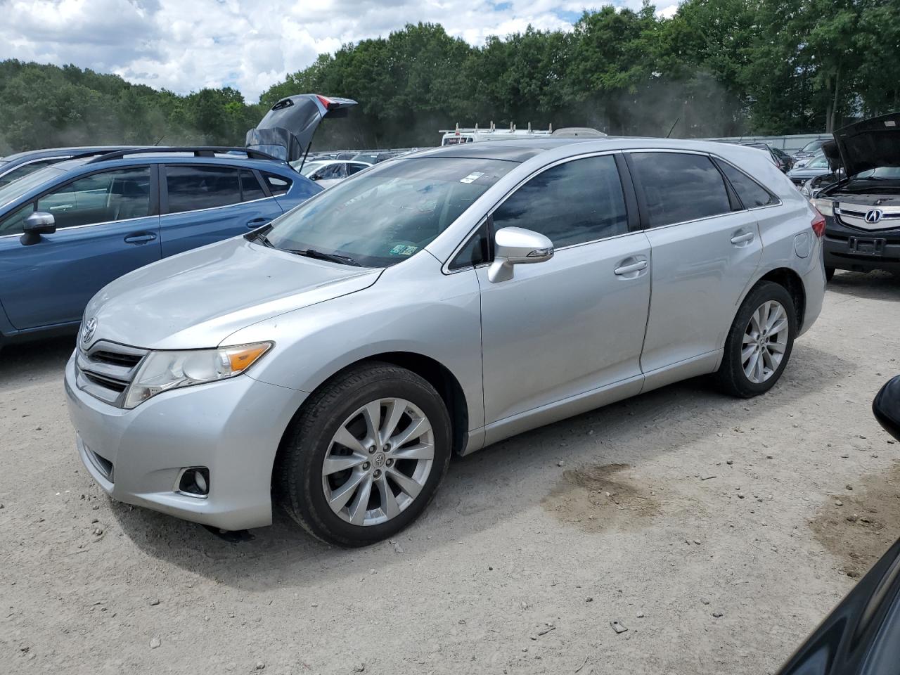 2013 TOYOTA VENZA LE