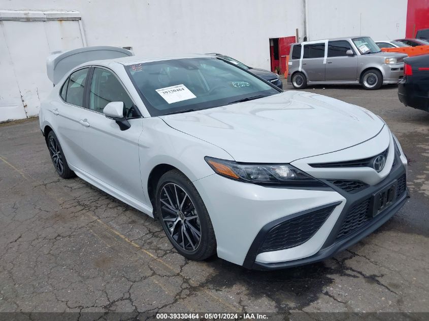 2023 TOYOTA CAMRY SE