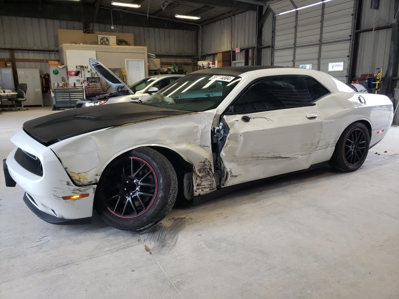 2015 DODGE CHALLENGER SXT