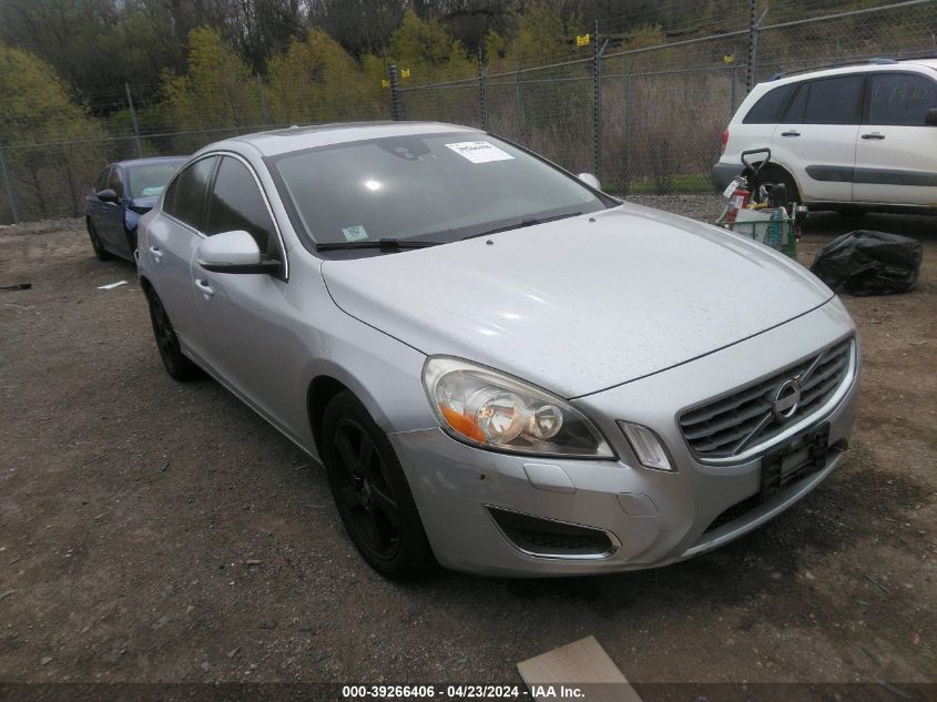 2012 VOLVO S60 T5