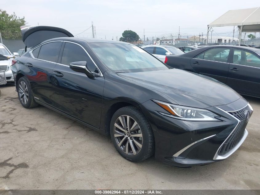 2022 LEXUS ES 300H