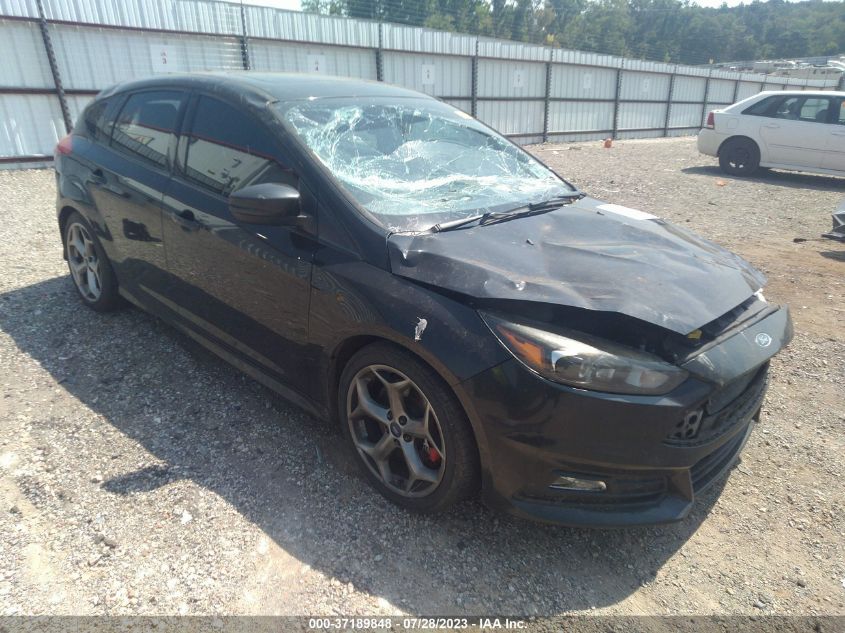 2015 FORD FOCUS ST