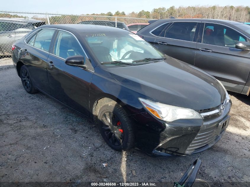 2015 TOYOTA CAMRY LE