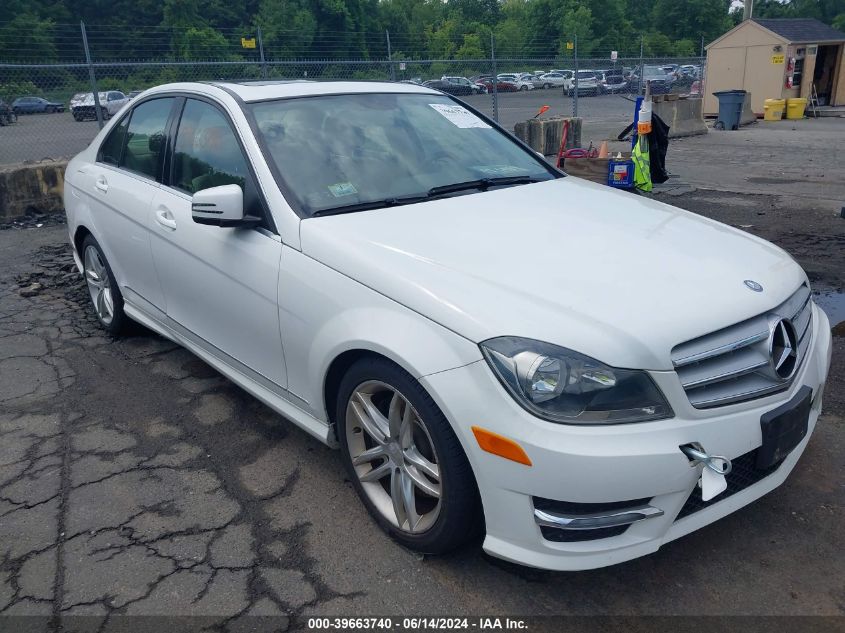 2013 MERCEDES-BENZ C 300 LUXURY 4MATIC/SPORT 4MATIC