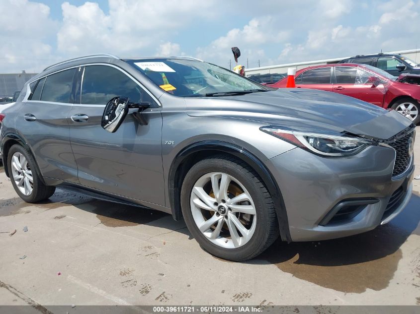 2018 INFINITI QX30 LUXE