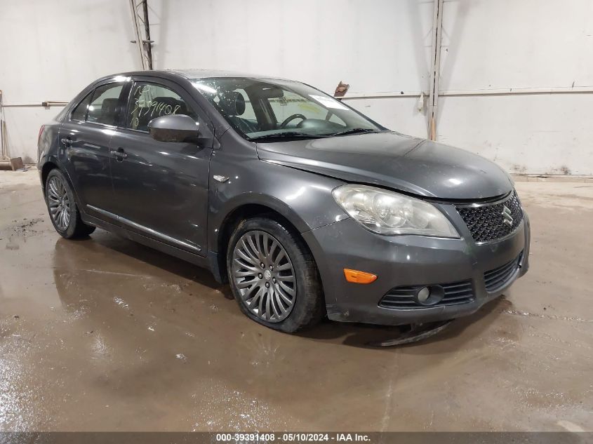 2010 SUZUKI KIZASHI GTS