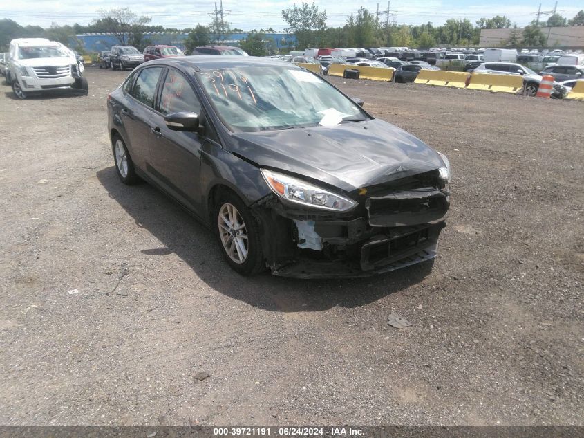 2015 FORD FOCUS SE