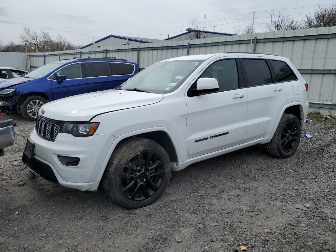 2019 JEEP GRAND CHEROKEE LAREDO