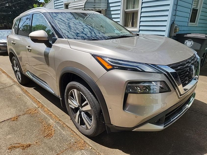 2022 NISSAN ROGUE PLATINUM