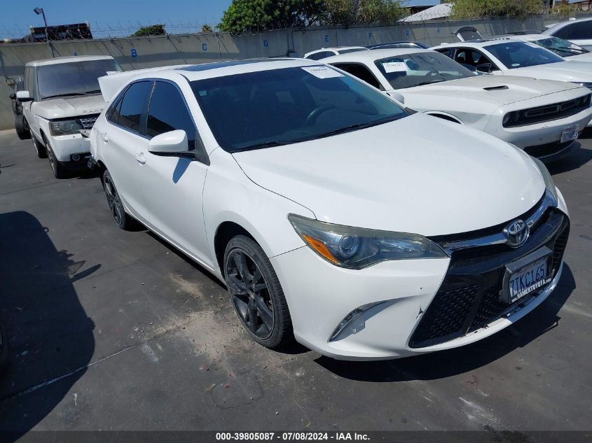 2016 TOYOTA CAMRY SE