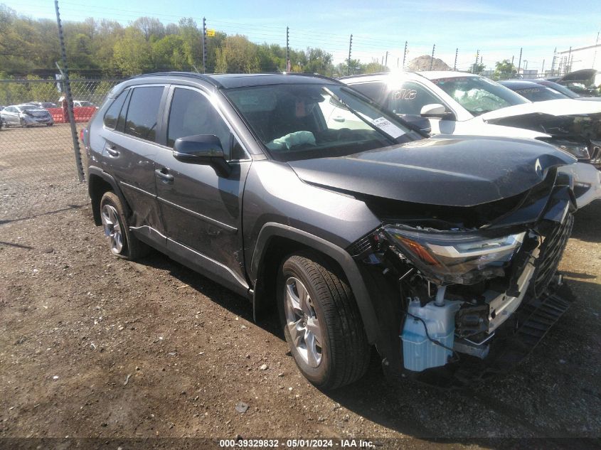 2023 TOYOTA RAV4 XLE