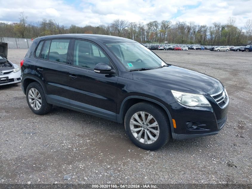 2010 VOLKSWAGEN TIGUAN S