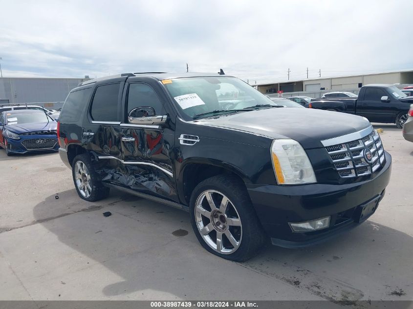 2012 CADILLAC ESCALADE LUXURY