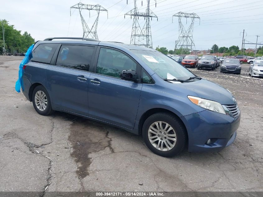 2016 TOYOTA SIENNA XLE 8 PASSENGER