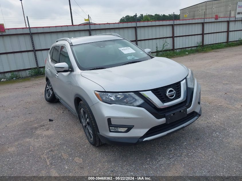 2017 NISSAN ROGUE SL