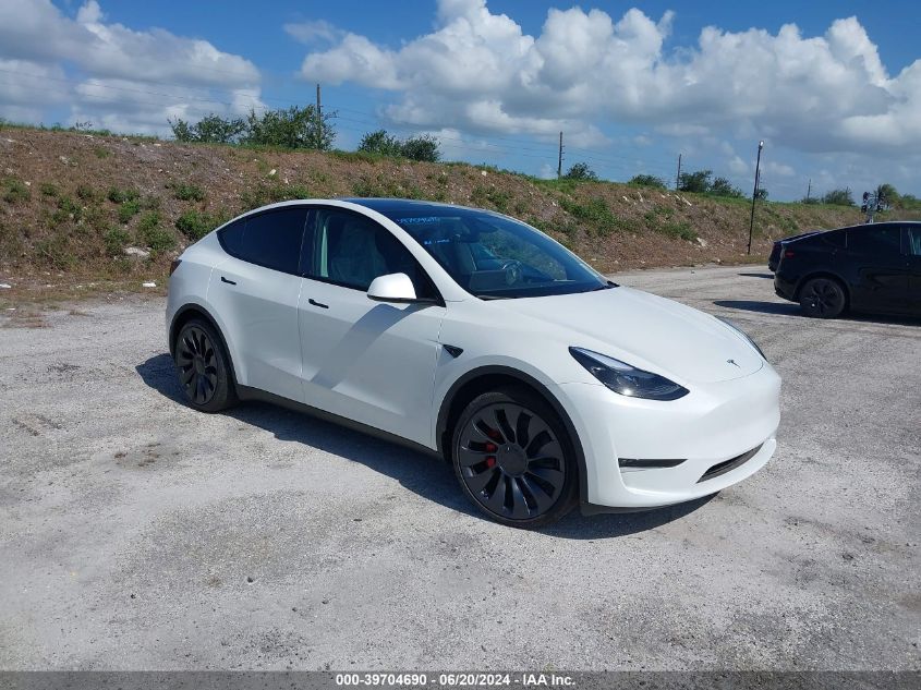 2024 TESLA MODEL Y