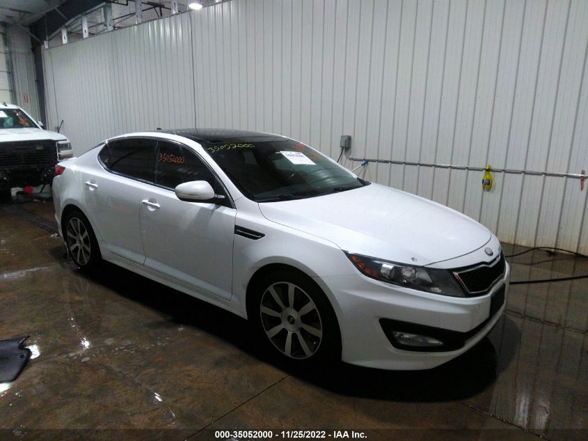 2013 KIA OPTIMA SX