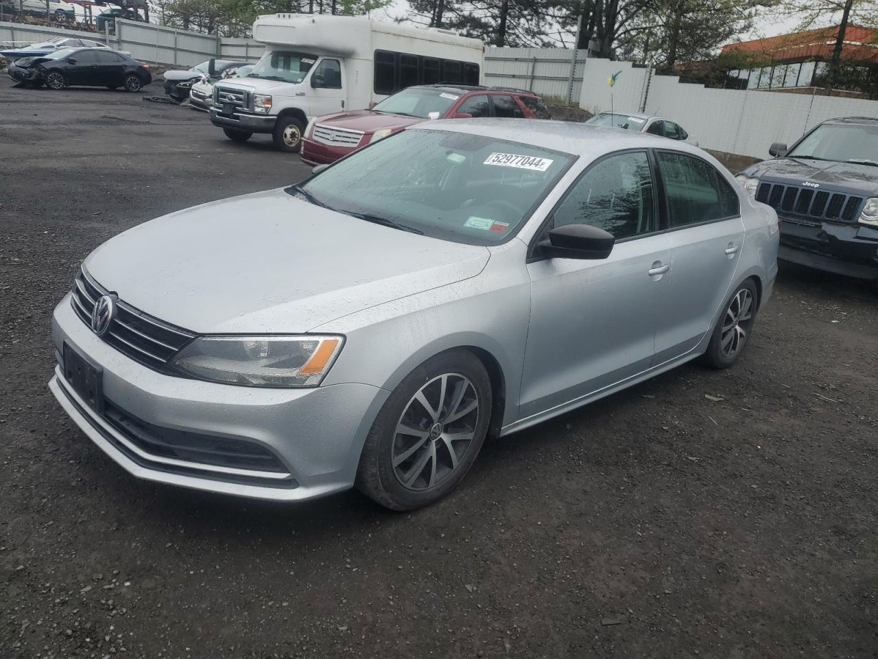 2016 VOLKSWAGEN JETTA SE