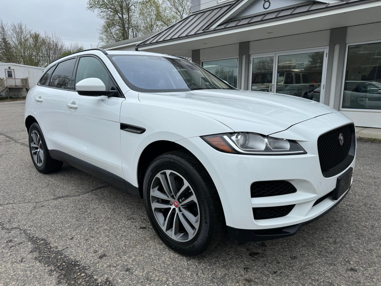 2018 JAGUAR F-PACE PREMIUM