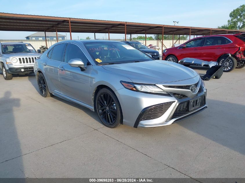 2021 TOYOTA CAMRY XSE