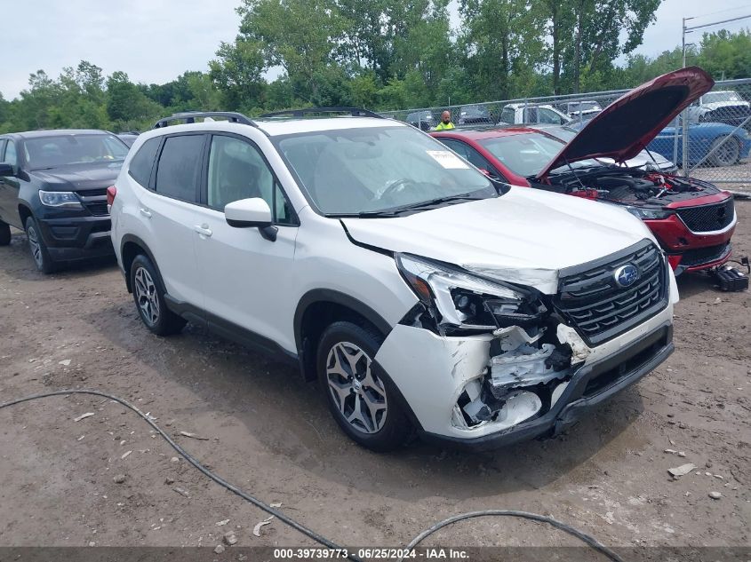 2023 SUBARU FORESTER PREMIUM