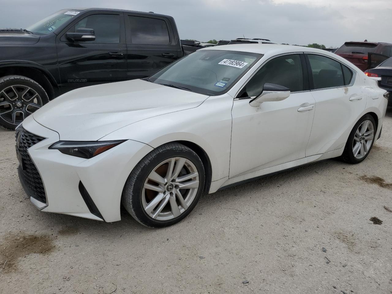 2021 LEXUS IS 300