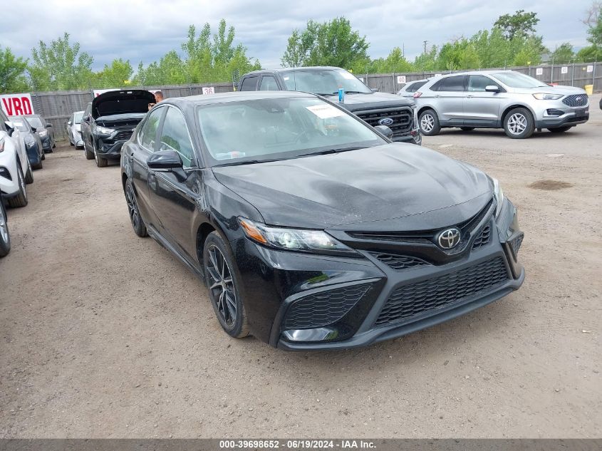 2023 TOYOTA CAMRY SE