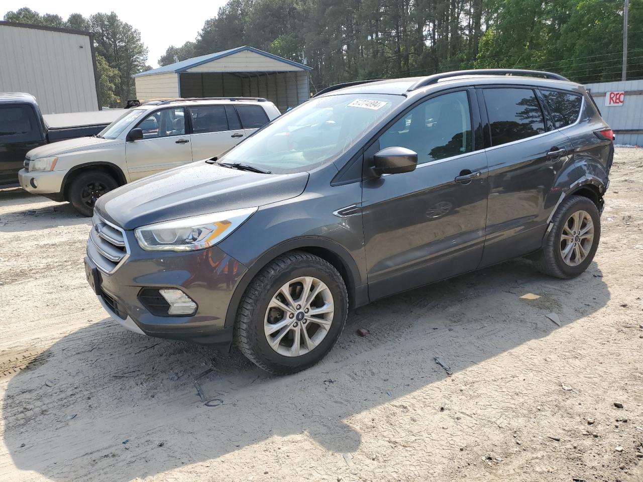 2017 FORD ESCAPE SE