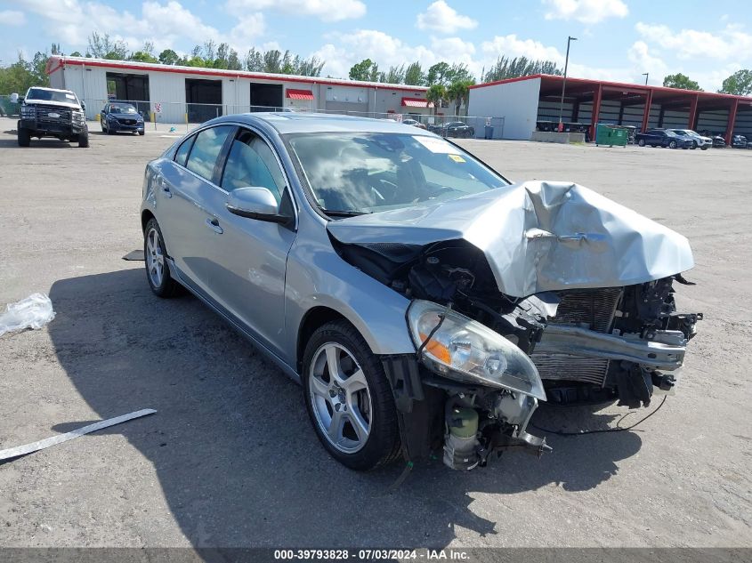 2013 VOLVO S60 T5/T5 PLATINUM/T5 PREMIER/T5 PREMIER PLUS