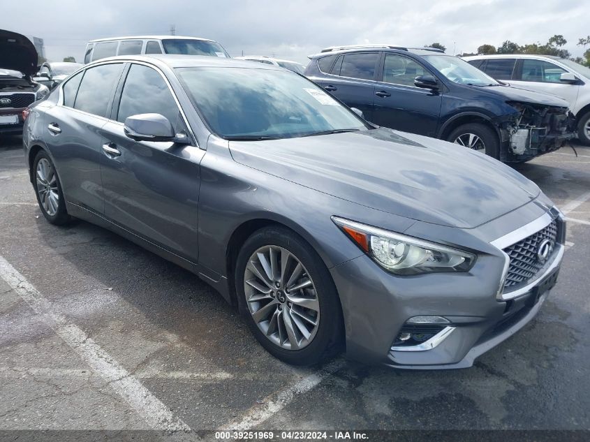 2022 INFINITI Q50 LUXE