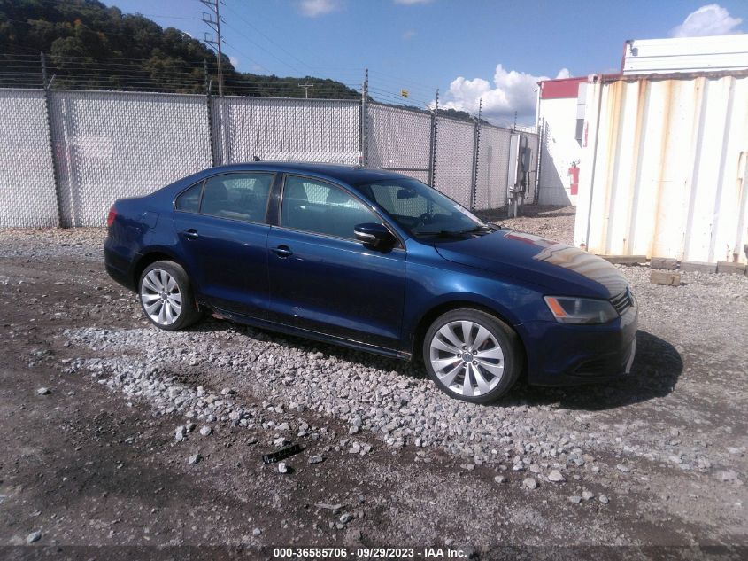 2012 VOLKSWAGEN JETTA 2.0L TDI