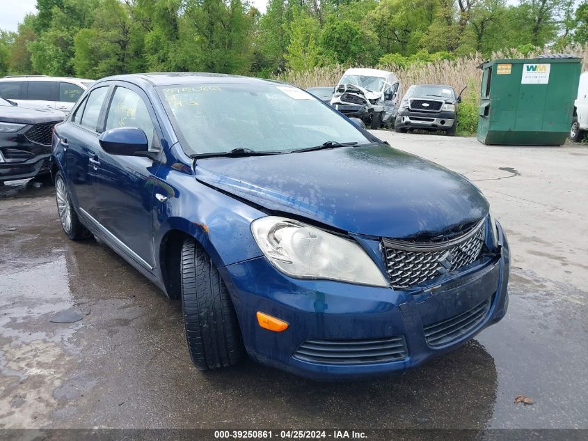 2011 SUZUKI KIZASHI SE